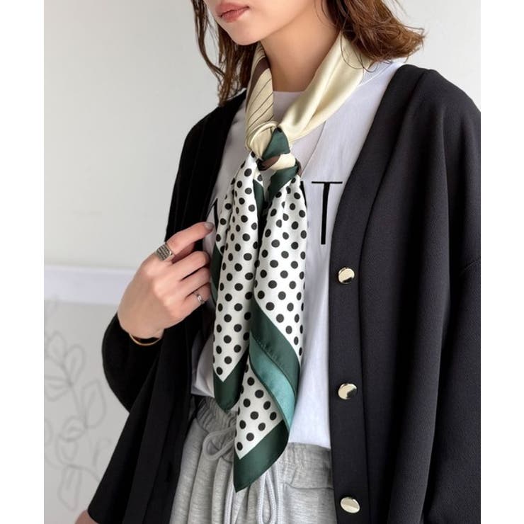 上品カワイイ♪90cm×90cmパネル柄シルクライク大判スカーフ | Classical Elf  | 詳細画像20 