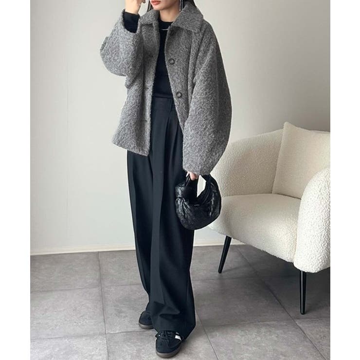 ベーシックアウターを、素材感で大人見えに◎リングシャギーショートコクーンシルエッ… | Classical Elf  | 詳細画像13 