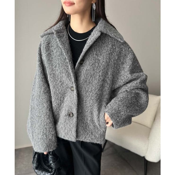 ベーシックアウターを、素材感で大人見えに◎リングシャギーショートコクーンシルエッ… | Classical Elf  | 詳細画像15 