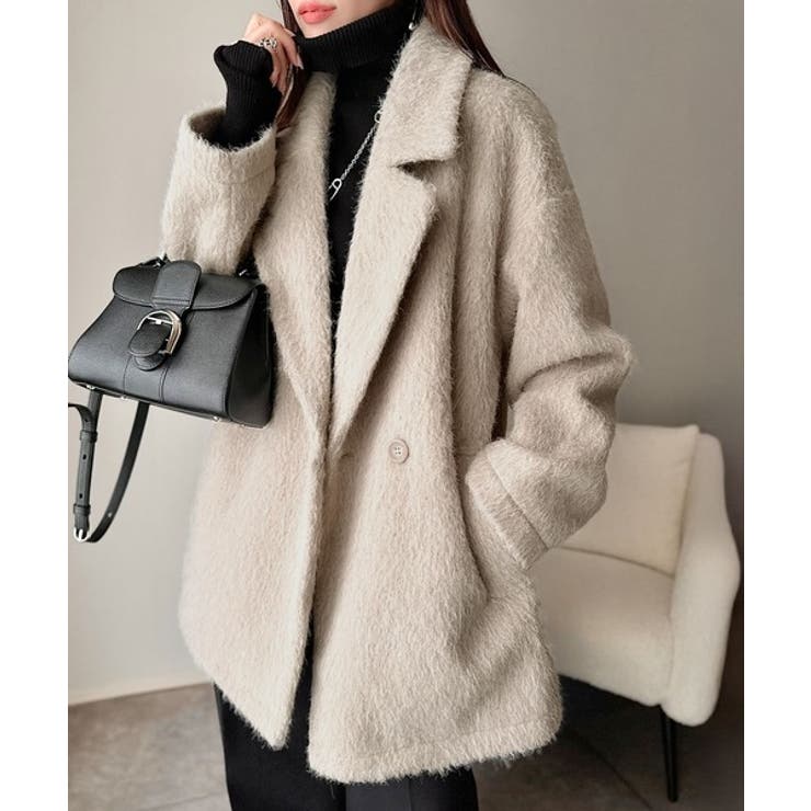 ふわり纏うだけで上品見え。2wayシャギーダブルビックカラージャケット