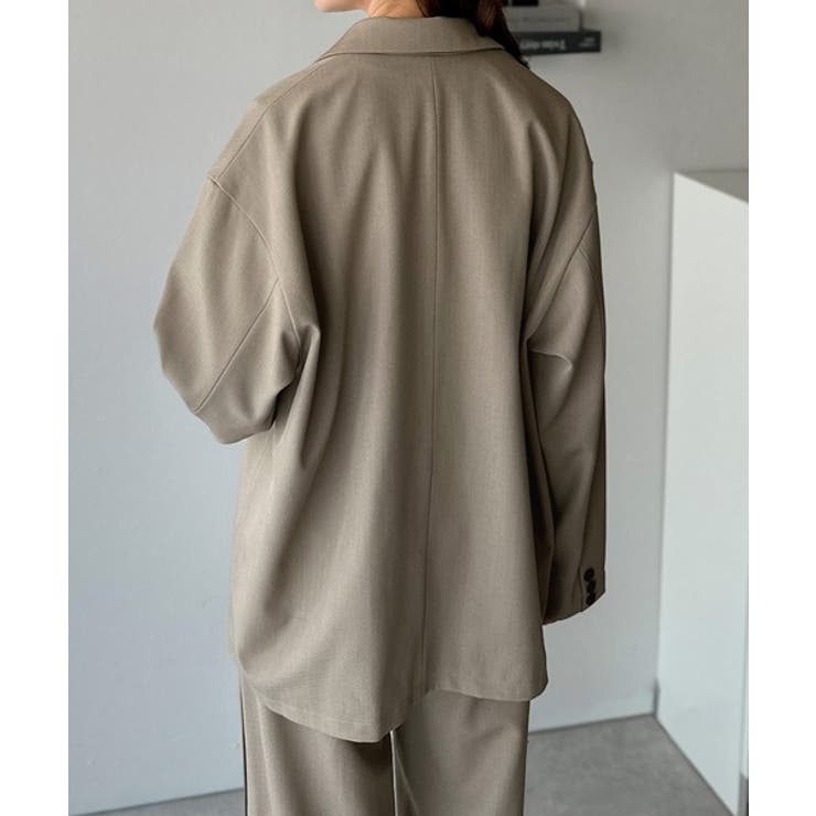 きちんと感とリラックス感を両立。ゆるシルエット、テーラードジャケット | Classical Elf  | 詳細画像35 