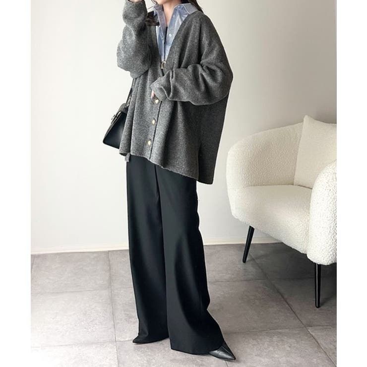 ふんわり包み込む暖かさで、冬の定番に。ゴールドボタン使いオーバーサイズVネックニ… | Classical Elf  | 詳細画像7 