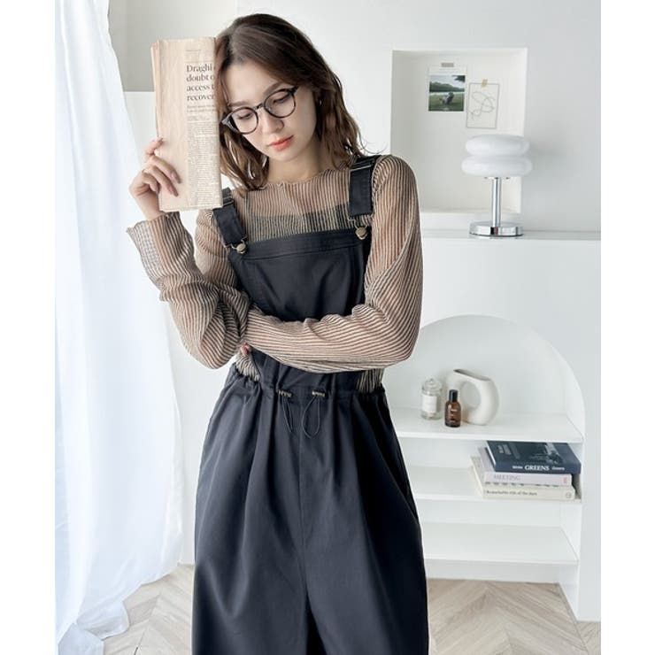 1枚でこなれスタイル。カットアウト綿ツイルサロペット[品番