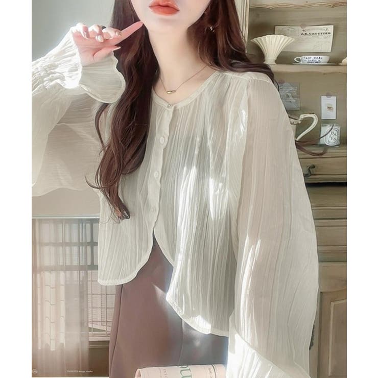 一枚で程よく華やか。前後2wayプリーツ加工ブラウス | Classical Elf  | 詳細画像1 