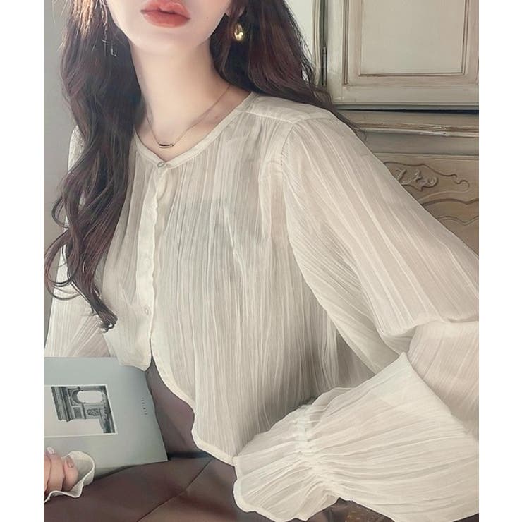 一枚で程よく華やか。前後2wayプリーツ加工ブラウス | Classical Elf  | 詳細画像3 