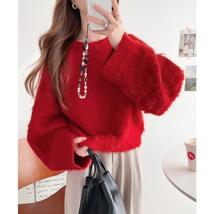 レッド | カジュアルに女性らしさをプラス。バルーンスリーブ短丈シャギーニットプルオーバー | Classical Elf 