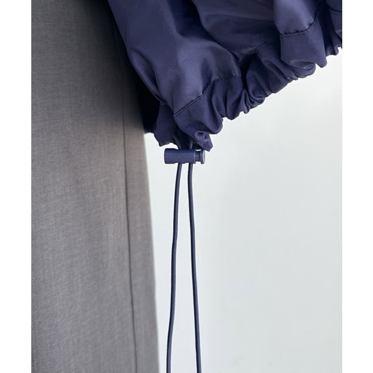 レトロムードで大人可愛い。バックロゴ刺繍配色ラインウィンドブレーカー | Classical Elf  | 詳細画像15 