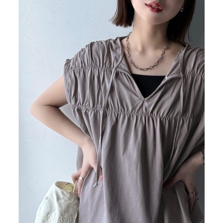 着るだけでオシャレ度ワンランクアップ。綿100％シルケット加工シャーリングトップ… | Classical Elf  | 詳細画像28 