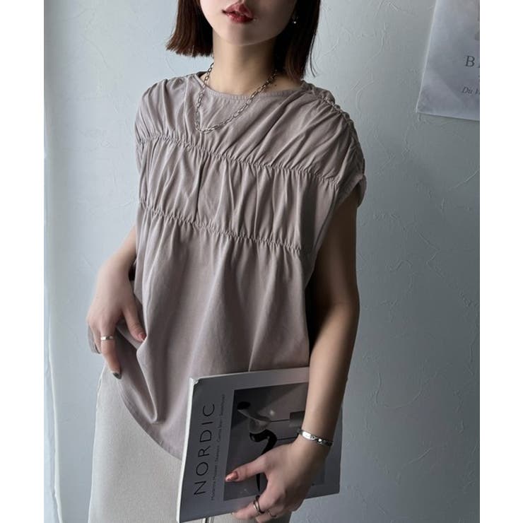 着るだけでオシャレ度ワンランクアップ。綿100％シルケット加工シャーリングトップ… | Classical Elf  | 詳細画像31 