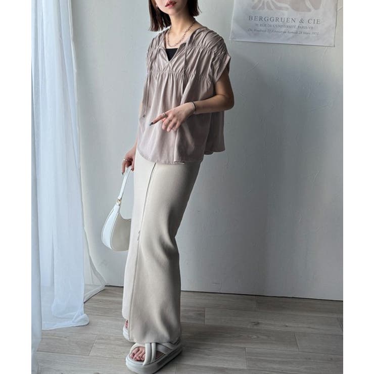 着るだけでオシャレ度ワンランクアップ。綿100％シルケット加工シャーリングトップ… | Classical Elf  | 詳細画像33 