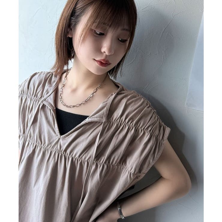 着るだけでオシャレ度ワンランクアップ。綿100％シルケット加工シャーリングトップ… | Classical Elf  | 詳細画像40 