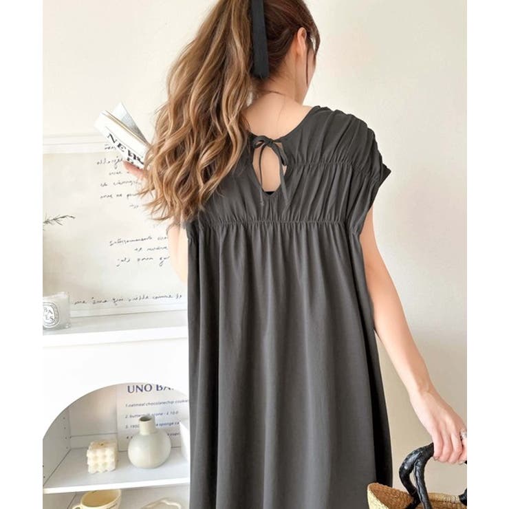 旬の素材&デザイン。大人の前後2WAYシルケット加工シャーリングフレアワンピース… | Classical Elf  | 詳細画像13 