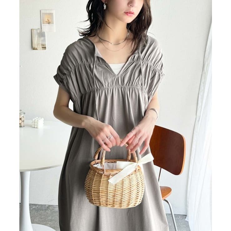 旬の素材&デザイン。大人の前後2WAYシルケット加工シャーリングフレアワンピース… | Classical Elf  | 詳細画像28 