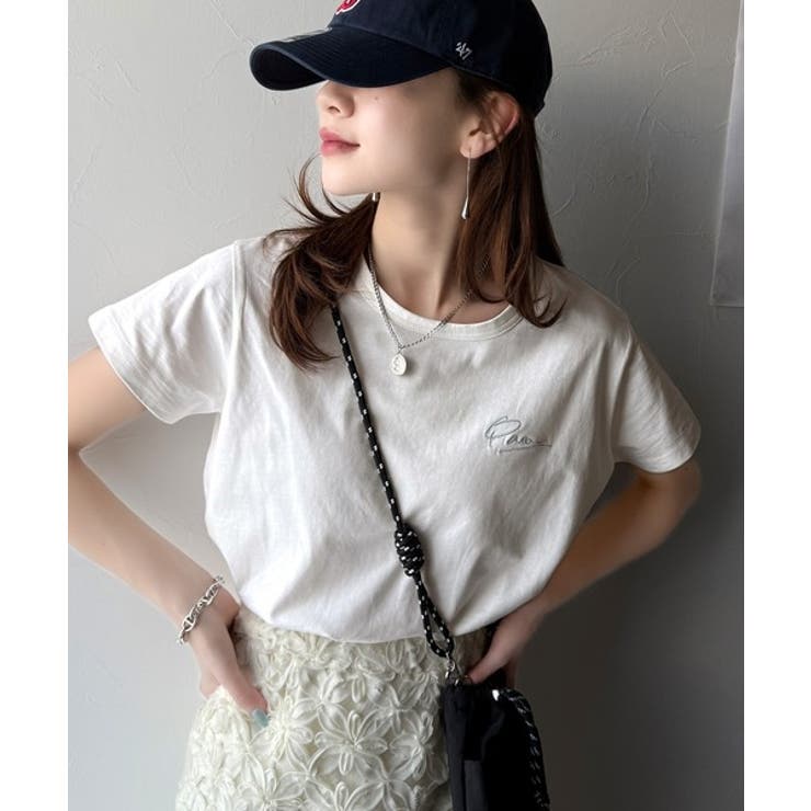 こなれ感たっぷり。オーガニックコットン100％胸元PAEAN刺繍Tシャツ(半袖) | Classical Elf  | 詳細画像11 