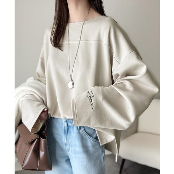 グレージュ | 滑らか＆艶やか。ダンボールボートネック袖刺繍ロンT（長袖） | Classical Elf 