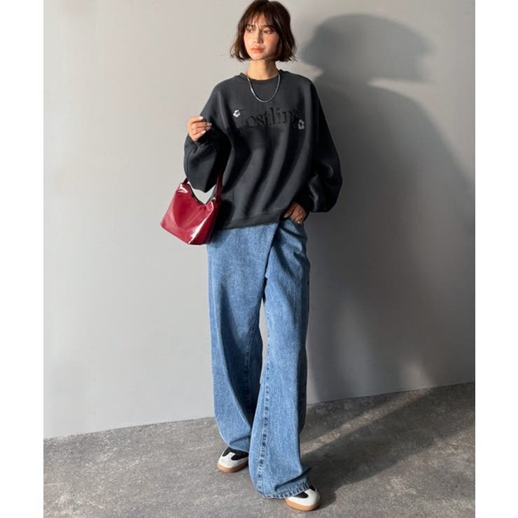 シンプルなのに一際映える。フラワー刺繍裏起毛スウェット | Classical Elf  | 詳細画像6 