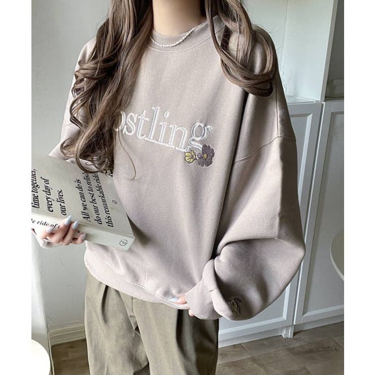 シンプルなのに一際映える。フラワー刺繍裏起毛スウェット | Classical Elf  | 詳細画像25 