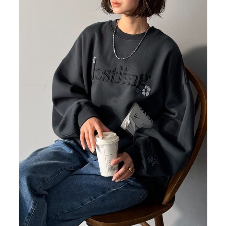 シンプルなのに一際映える。フラワー刺繍裏起毛スウェット | Classical Elf  | 詳細画像3 