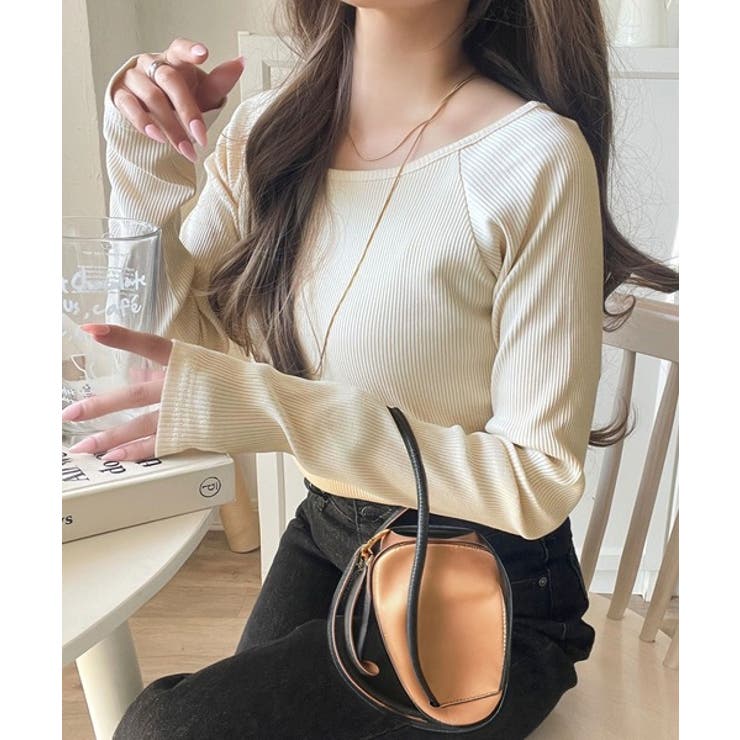 アイボリー | デコルテラインを美しく演出。クルーネックリブトップス（長袖） | Classical Elf 