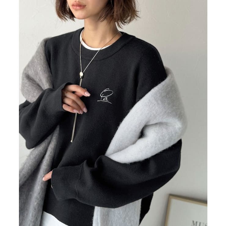 ブラック | シンプルながらも洗練されたデザインで、こなれ感。胸刺繍スウェット見えコクーンニッ… | Classical Elf 