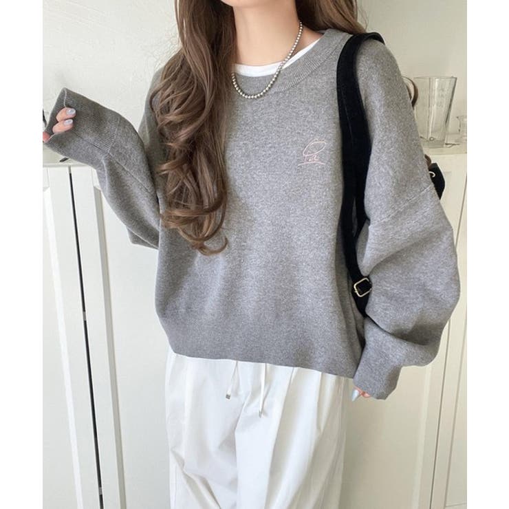 シンプルながらも洗練されたデザインで、こなれ感。胸刺繍スウェット見えコクーンニッ… | Classical Elf  | 詳細画像27 