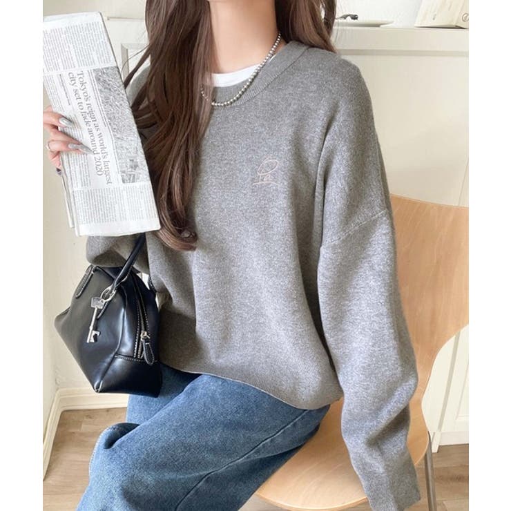 シンプルながらも洗練されたデザインで、こなれ感。胸刺繍スウェット見えコクーンニッ… | Classical Elf  | 詳細画像28 