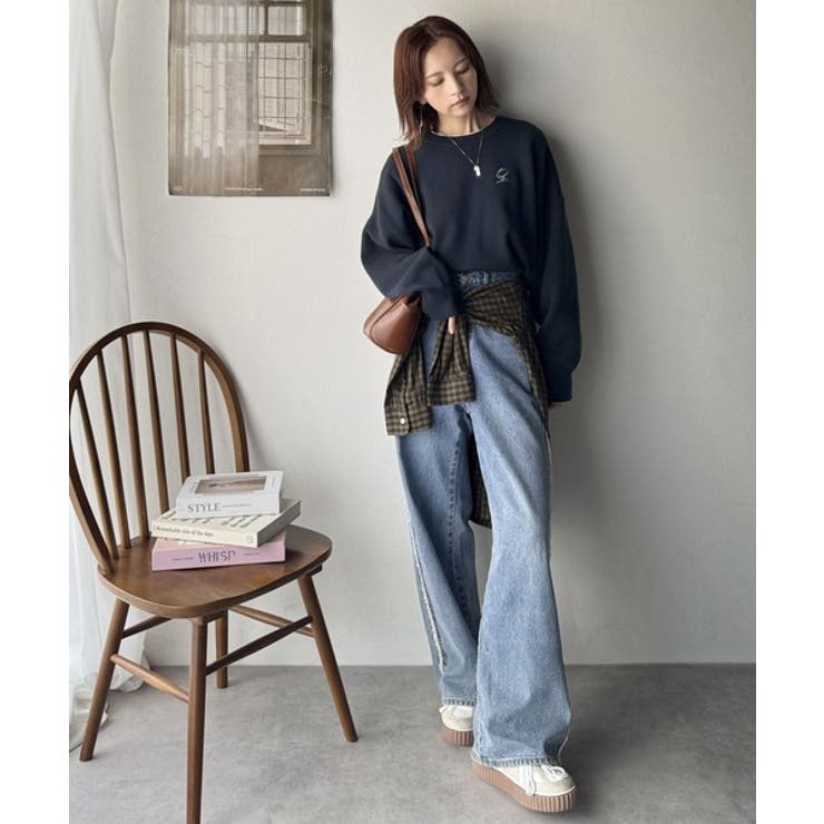 シンプルながらも洗練されたデザインで、こなれ感。胸刺繍スウェット見えコクーンニッ… | Classical Elf  | 詳細画像43 