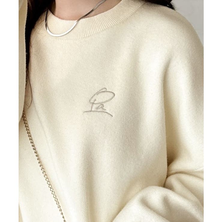 シンプルながらも洗練されたデザインで、こなれ感。胸刺繍スウェット見えコクーンニッ… | Classical Elf  | 詳細画像44 