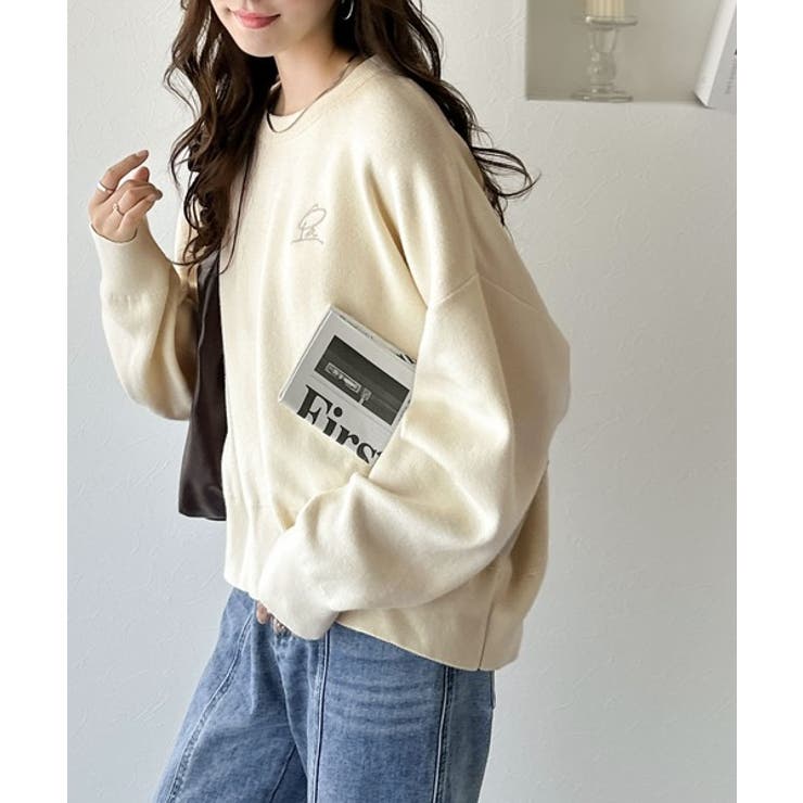 シンプルながらも洗練されたデザインで、こなれ感。胸刺繍スウェット見えコクーンニッ… | Classical Elf  | 詳細画像4 