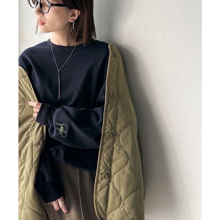 袖先のさりげない刺繍がアクセント。サインロゴ刺繍裏起毛スウェット | Classical Elf  | 詳細画像35 