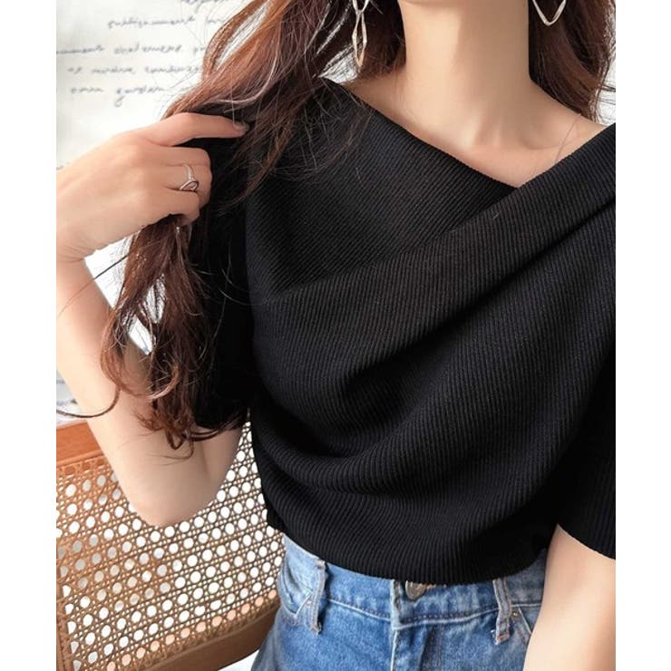 ブラック | 1枚で雰囲気美人。暑い日も、やっぱり上品でいたい。5分袖ドレープニット（半袖） | Classical Elf 