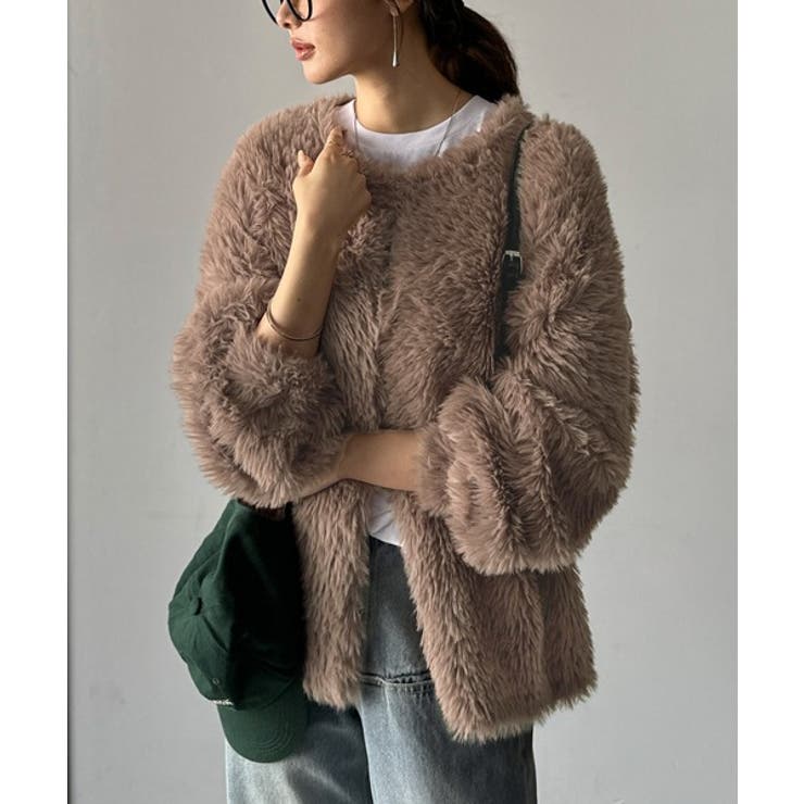 ふわっと包まれる心地よさ。モコモコフェザーニットホックカーディガン | Classical Elf  | 詳細画像23 