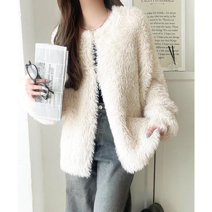 ふわっと包まれる心地よさ。モコモコフェザーニットホックカーディガン | Classical Elf  | 詳細画像5 