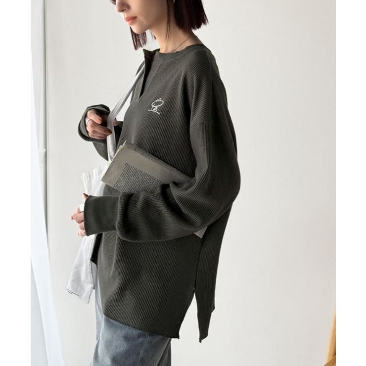 洒落感アップのこなれT。胸刺繍ワッフルオーバーサイズキーネックロンT（長袖） | Classical Elf  | 詳細画像23 