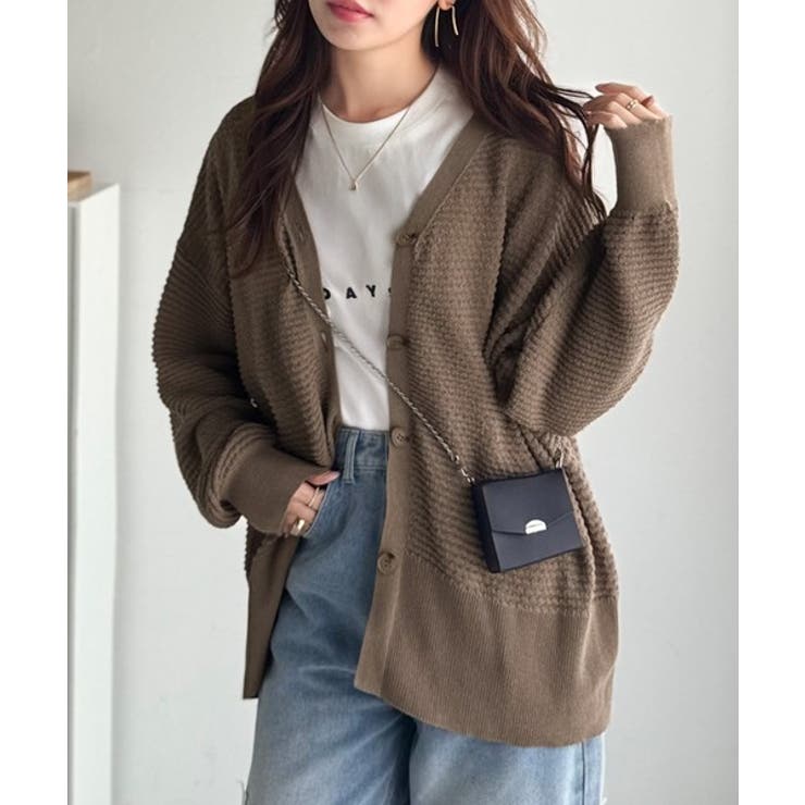 ゆるっと羽織って、即こなれ見え。表面変化ブークレニットカーディガン | Classical Elf  | 詳細画像15 