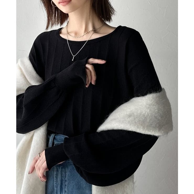 大人のカジュアルを極める。タック編み袖口スリットパフニット[品番