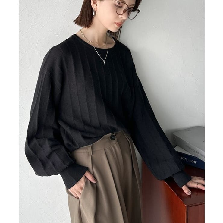 大人のカジュアルを極める。タック編み袖口スリットパフニット | Classical Elf  | 詳細画像12 