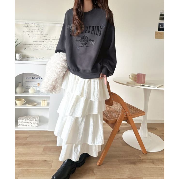 今っぽカジュアルの本命スウェット♪エンブレム風らくがき刺繍入りフロッキープリント… | Classical Elf  | 詳細画像4 