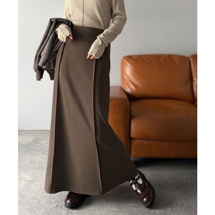 もっちり肉感が作る美しいシルエット。ダンボールマーメイドスカート