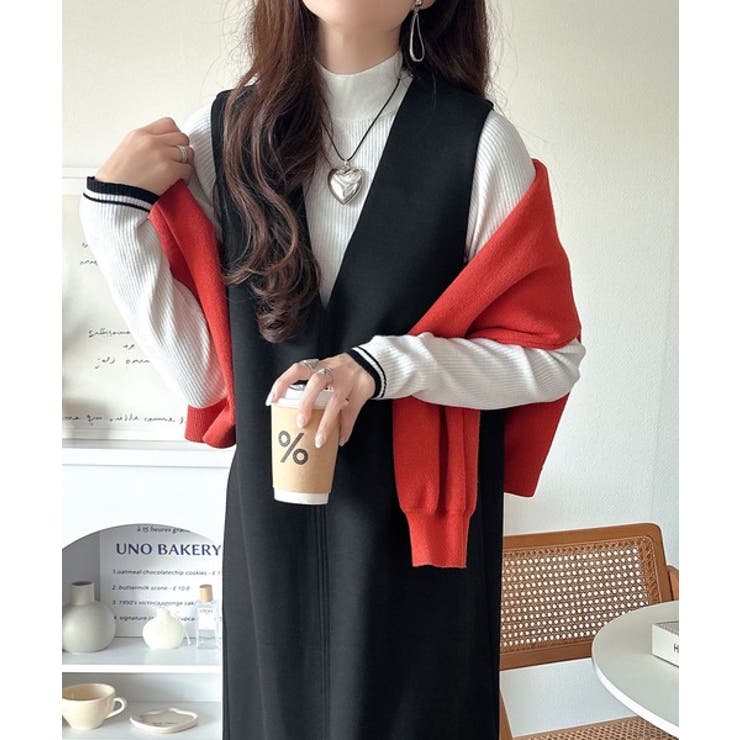 ブラック | 肉厚素材が気になるスタイルをカバー♪前後2wayダンボールハーフジップジャンプス… | Classical Elf 