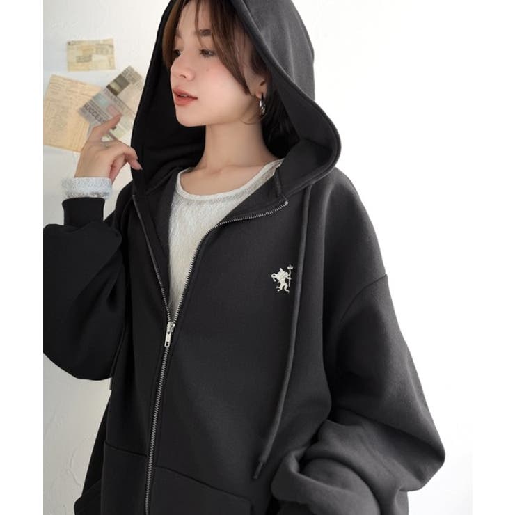 チャコール | 羽織って暖か、さらりと洒落感。胸元ワンポイント刺繍裏起毛ダブルジップパーカー | Classical Elf 