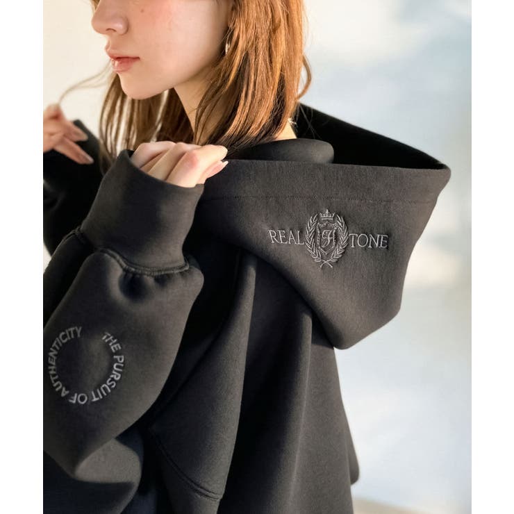 ブラック | 悩まずお洒落、着るだけでサマになる。クロップドワイドダンボール切替パーカー（長袖… | Classical Elf 