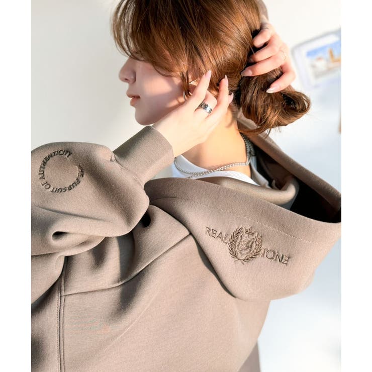 悩まずお洒落、着るだけでサマになる。クロップドワイドダンボール切替パーカー（長袖… | Classical Elf  | 詳細画像15 