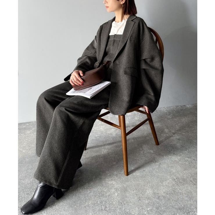 羽織るだけでキマる。袖タックヘリンボーンオーバーサイズジャケット