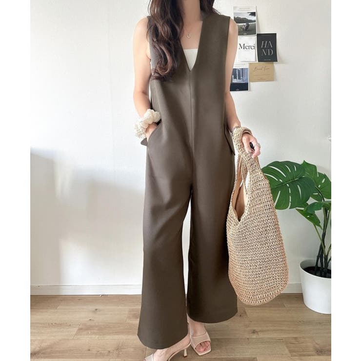 1枚でキマる私スタイル。フラップポケットVネックサロペット | Classical Elf  | 詳細画像38 