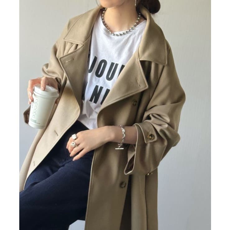 ベージュ | 瞬間、きちんと見え。1枚あれば着回し自由自在。ケープ付きスタンドカラーミドル丈コ… | Classical Elf 