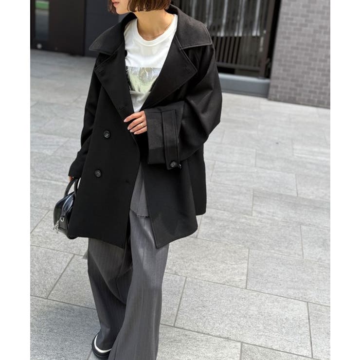 瞬間、きちんと見え。1枚あれば着回し自由自在。ケープ付きスタンド