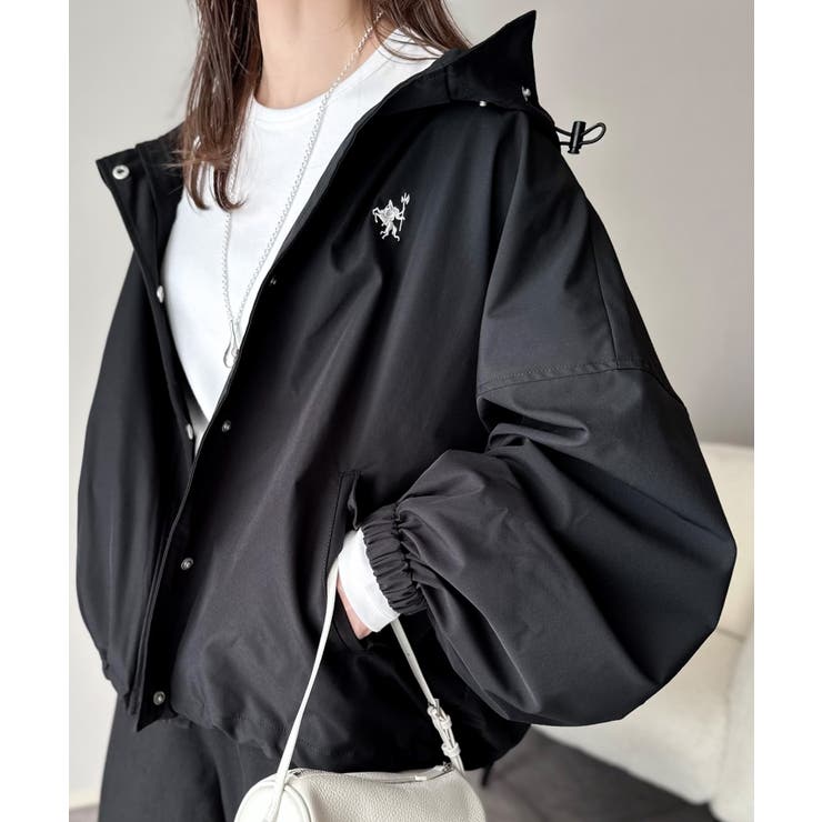 大人の抜け感。ボリュームスリーブ ショート丈 マウンテンパーカー | Classical Elf  | 詳細画像18 