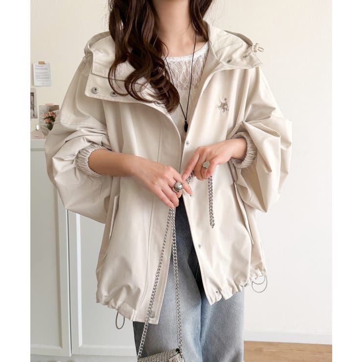 大人の抜け感。ボリュームスリーブ ショート丈 マウンテンパーカー | Classical Elf  | 詳細画像4 