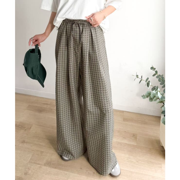 履くだけでお洒落見え。涼しげ素材で魅せる。サッカーチェックタックワイドパンツ | Classical Elf  | 詳細画像10 